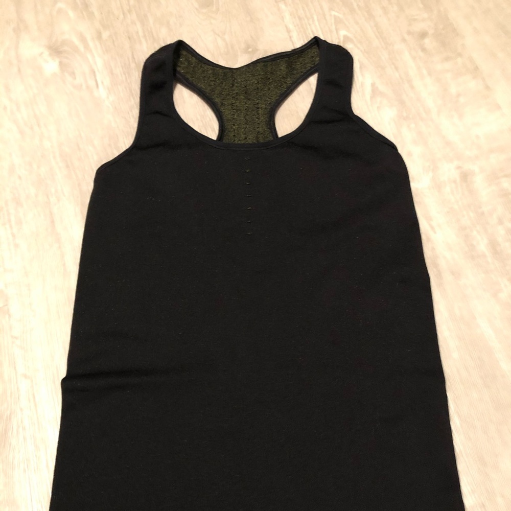 Nike Pro hypercool series racerback